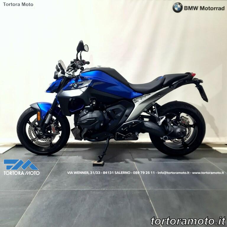 R 1300 R