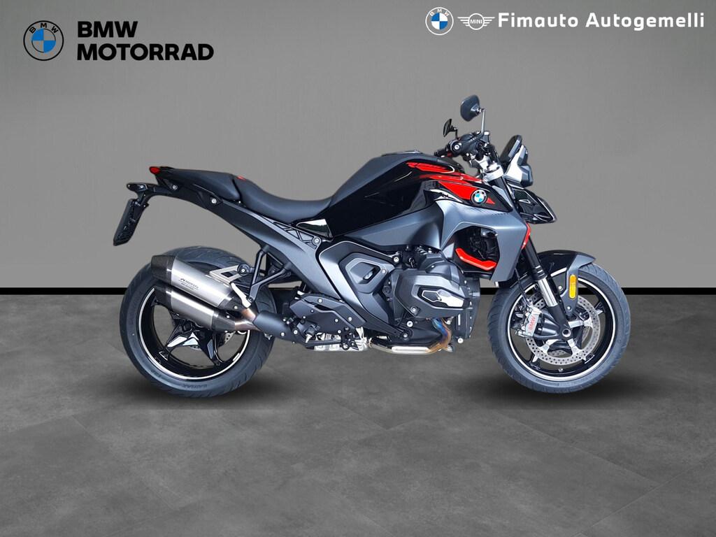R 1300 R