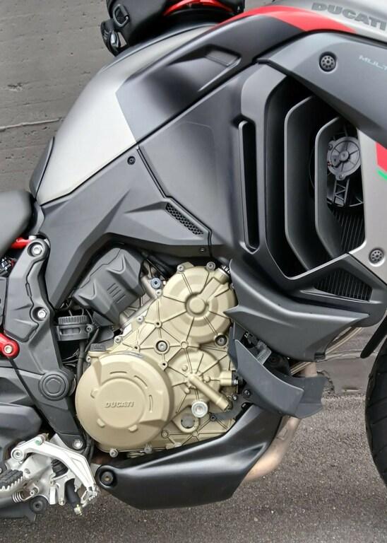 MULTISTRADA V4
