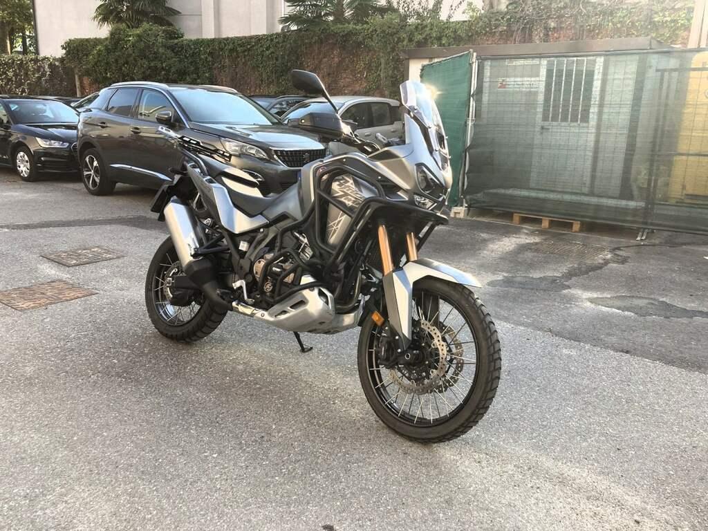 AFRICA TWIN 1100