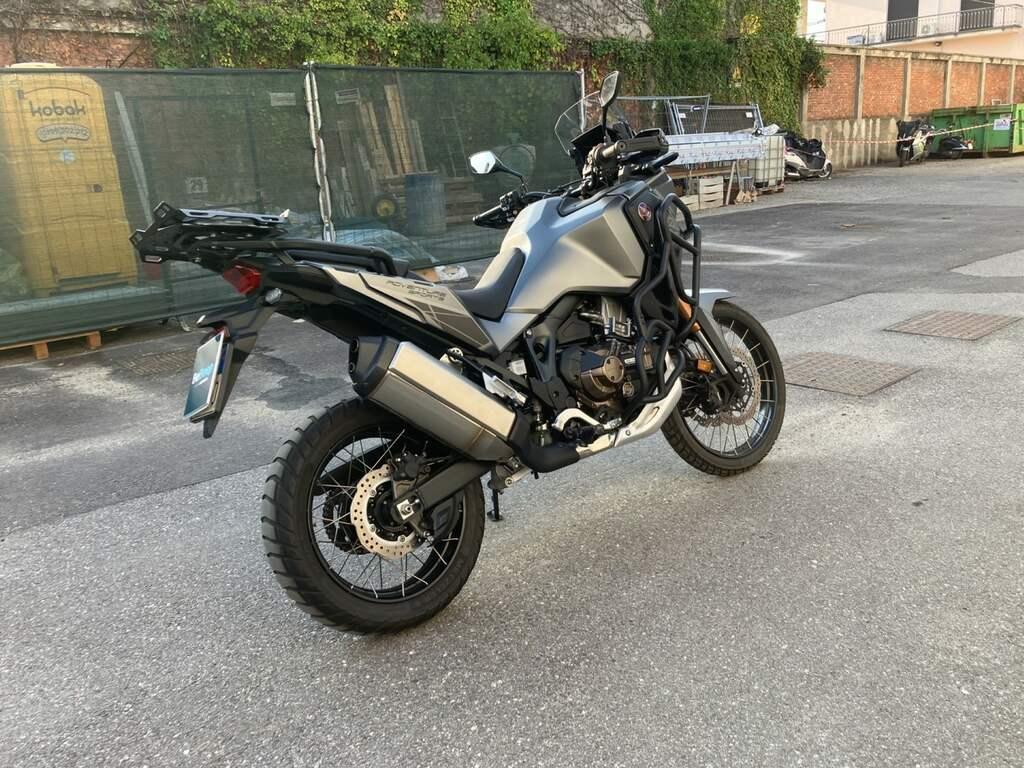 AFRICA TWIN 1100