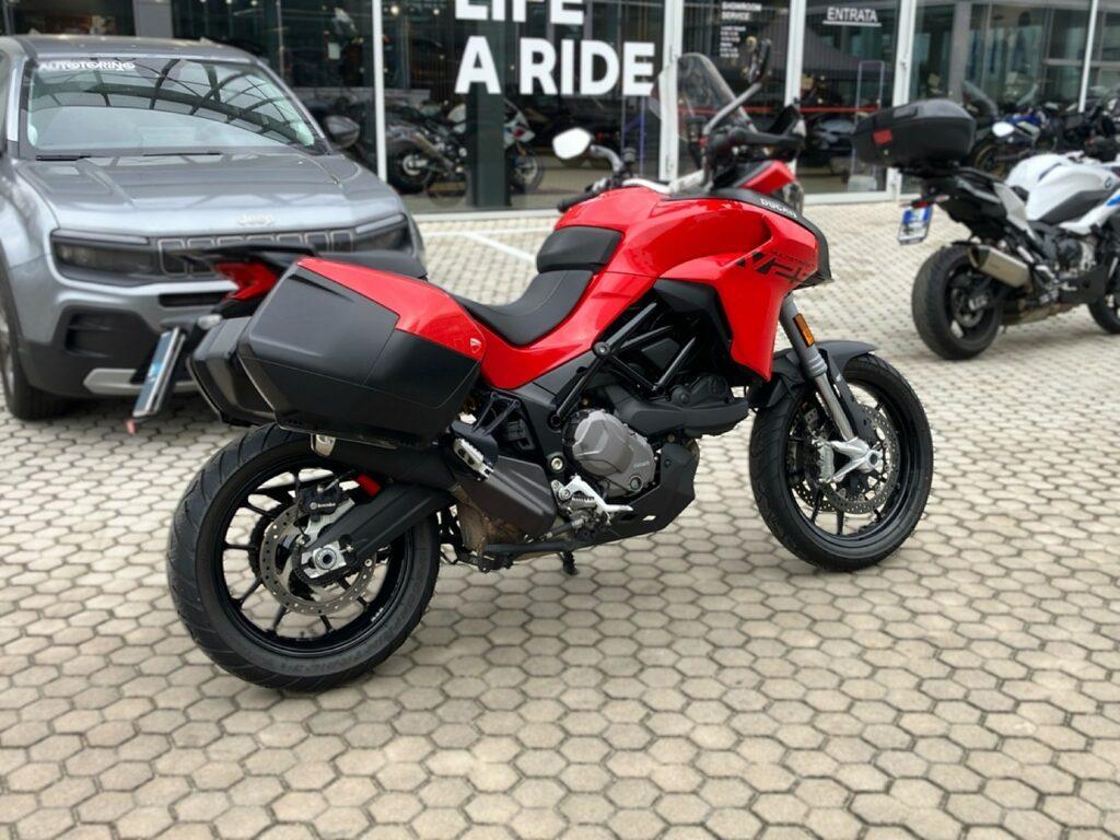 MULTISTRADA V2