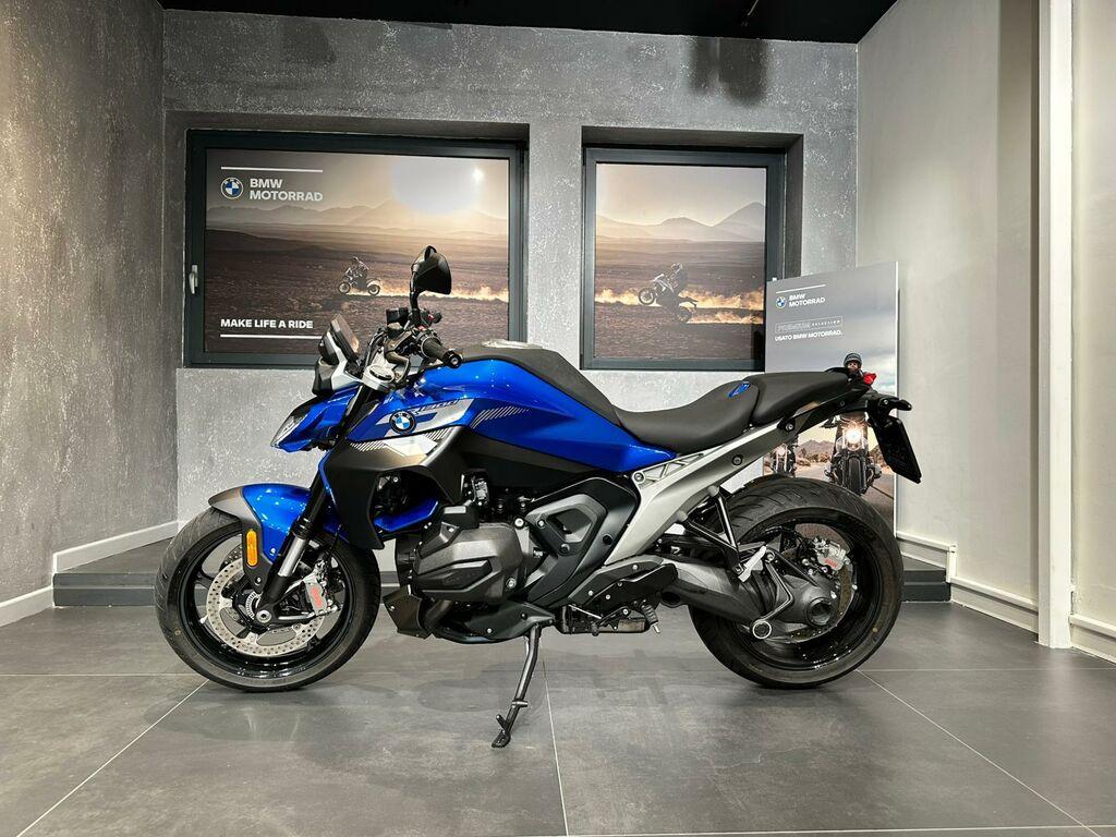 R 1300 R