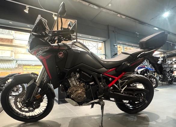 AFRICA TWIN 1100