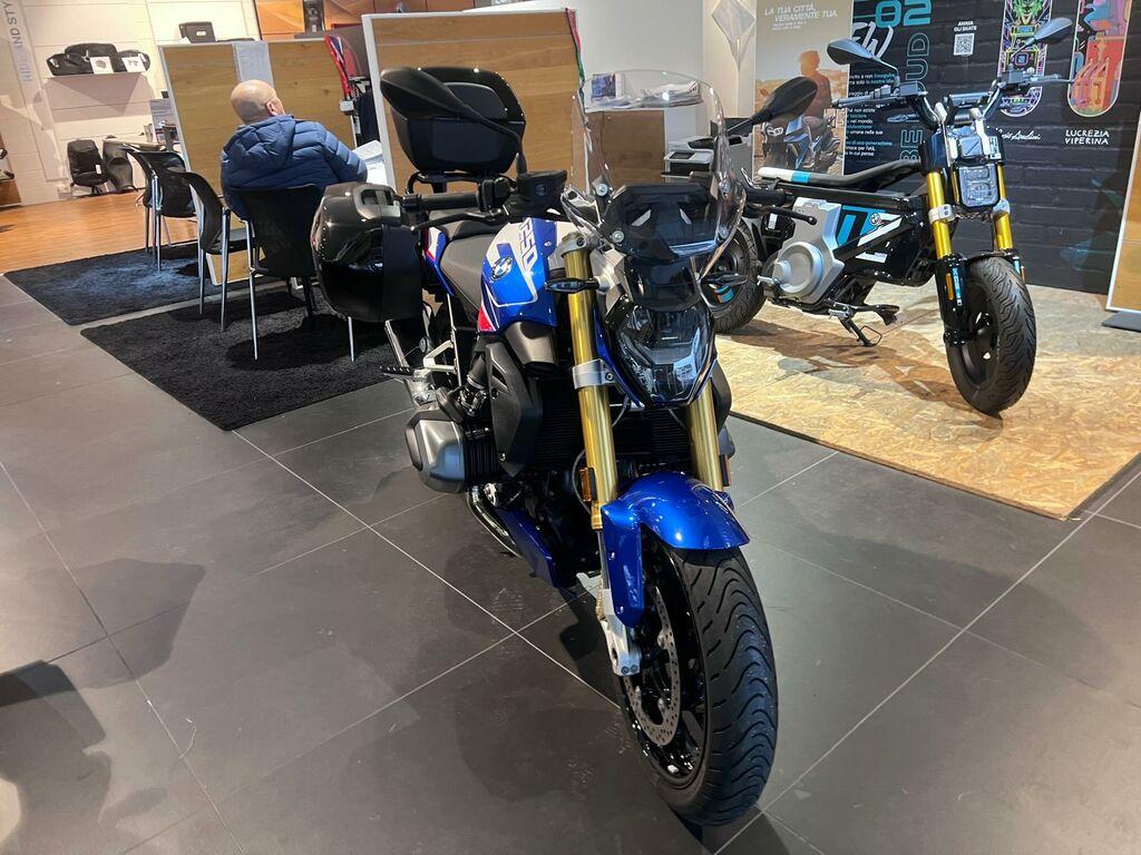 R 1250 R