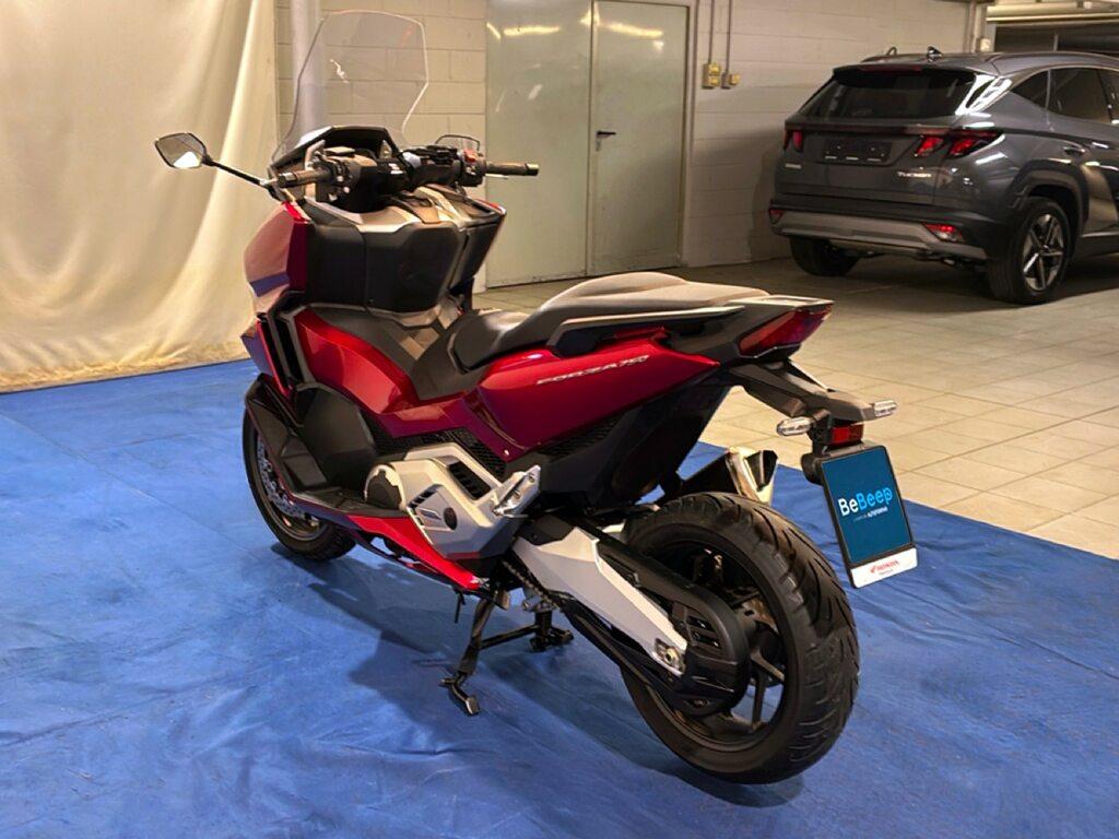 FORZA 750
