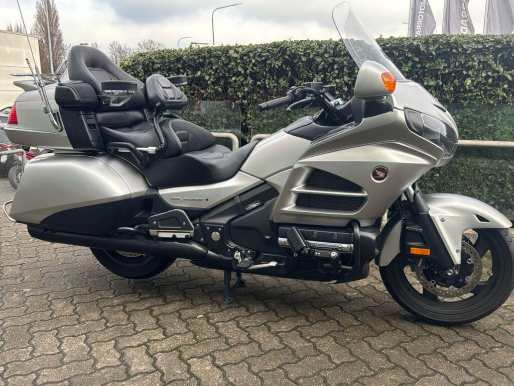 GOLD WING GL 1800