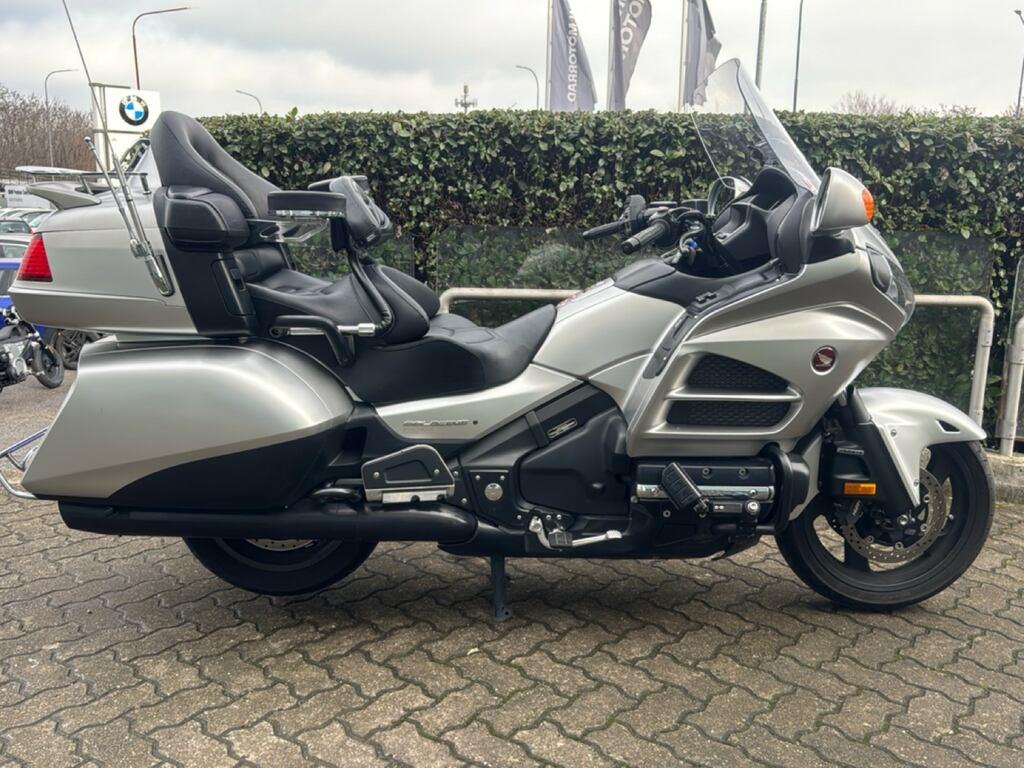 GOLD WING GL 1800