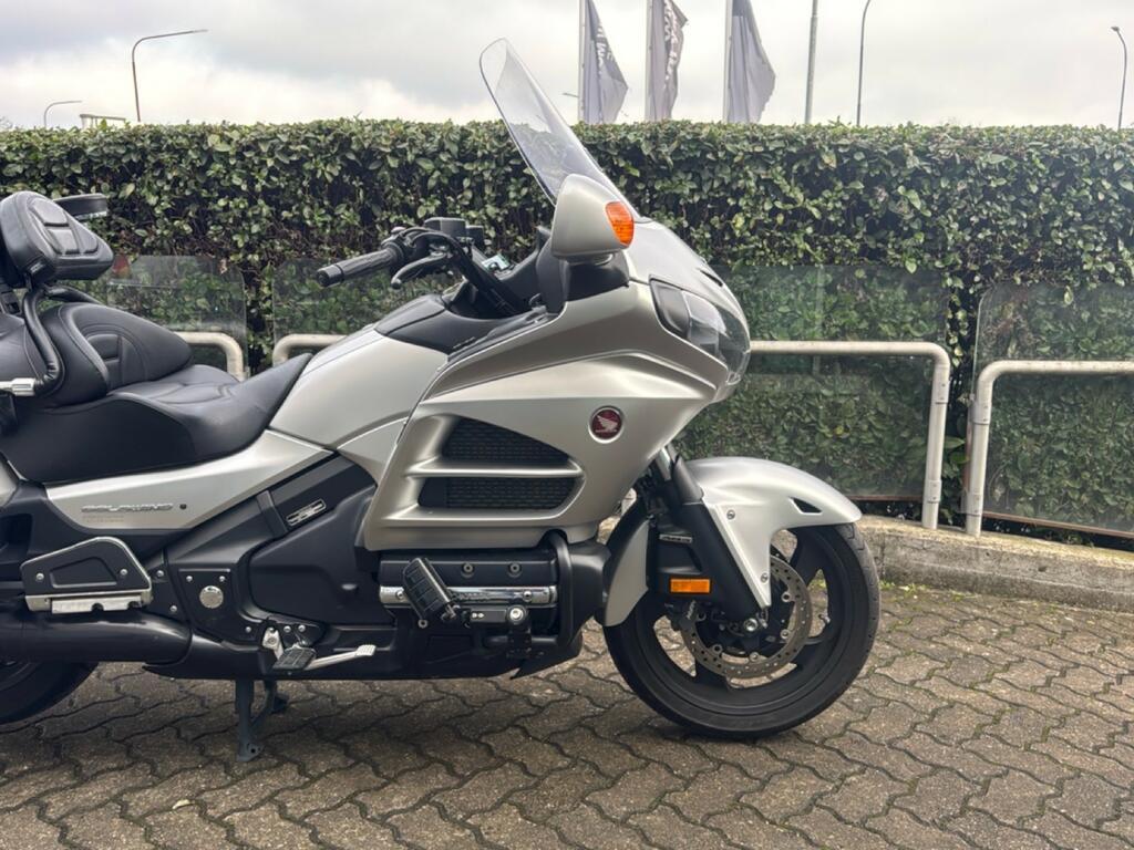 GOLD WING GL 1800