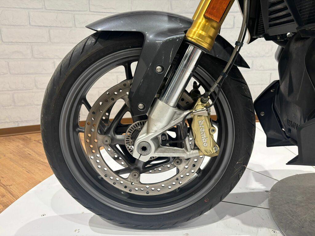 R 1250 R