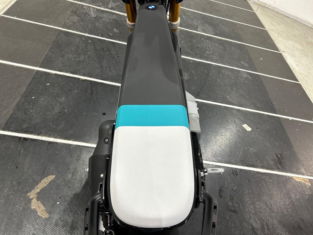 CE 02