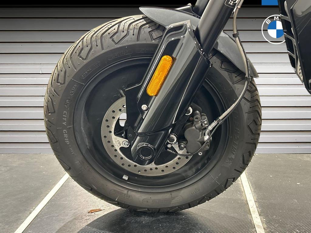 CE 02