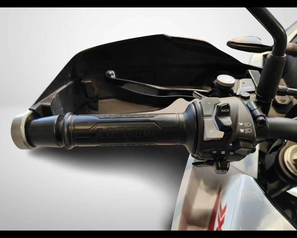X CAPE 650