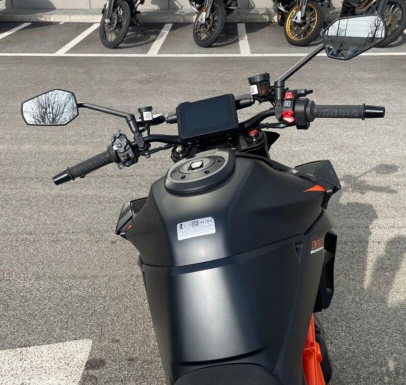 1390 SUPER DUKE