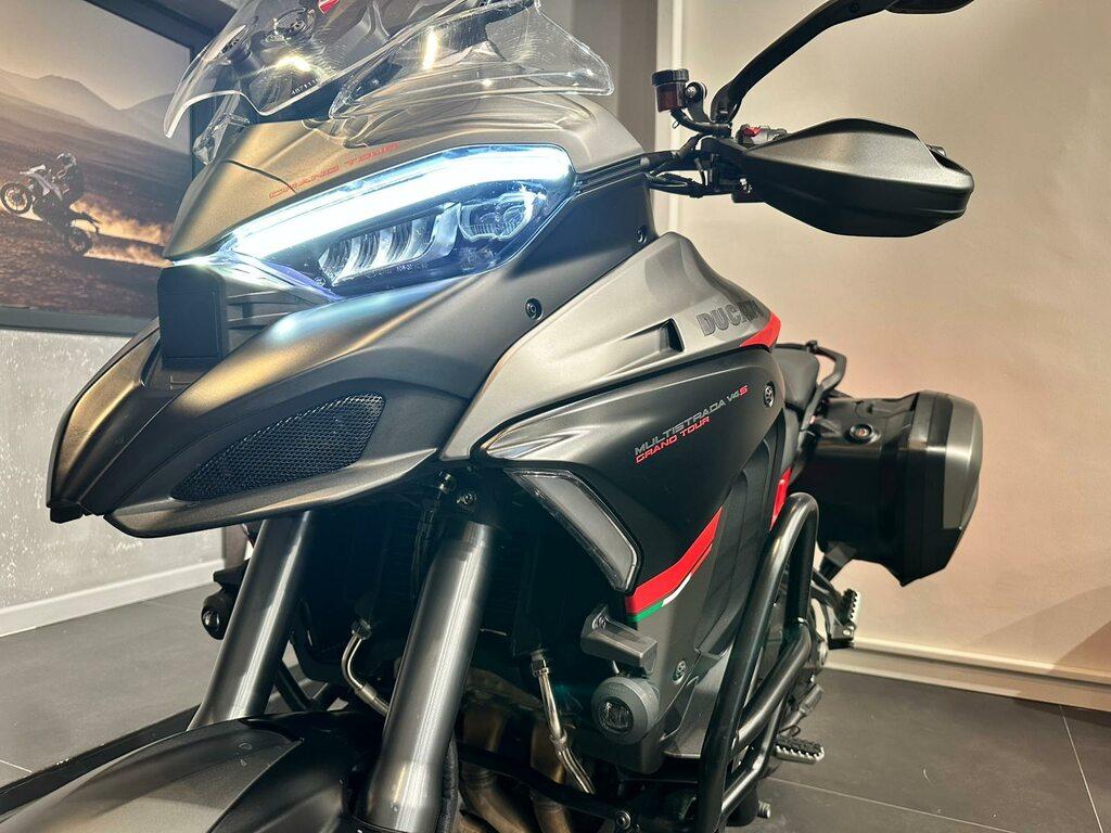 MULTISTRADA V4