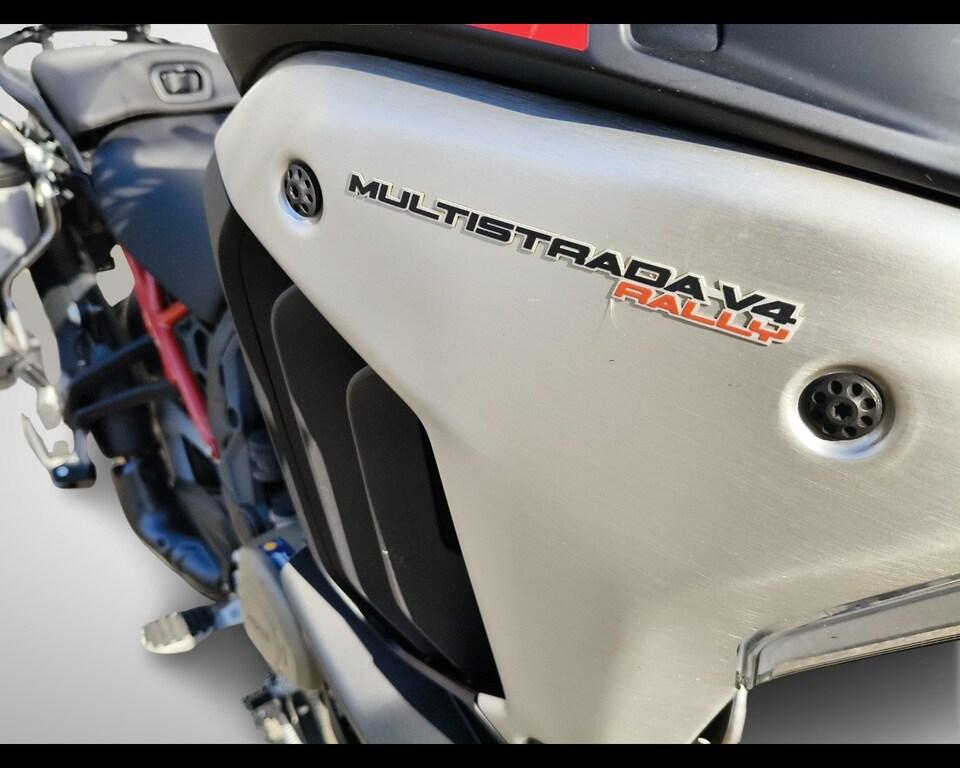 MULTISTRADA V4