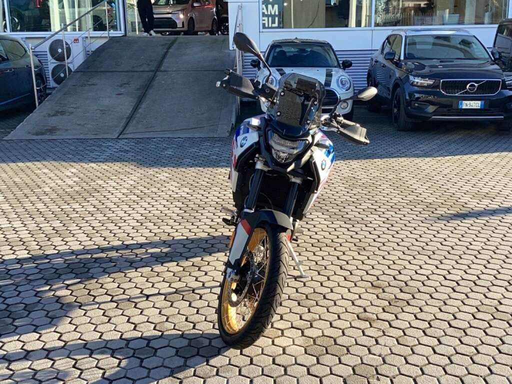 F 900 GS