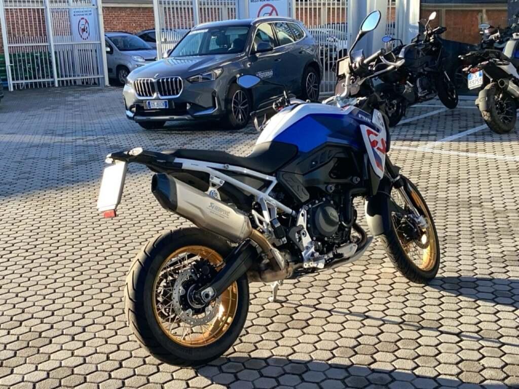 F 900 GS