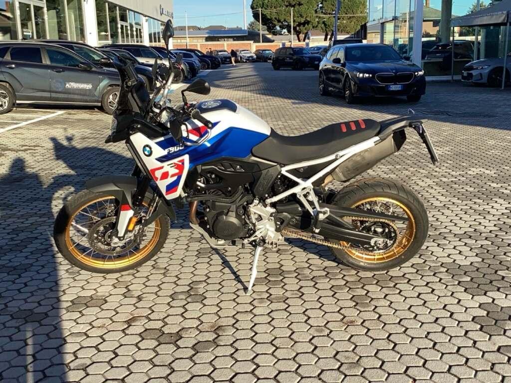 F 900 GS