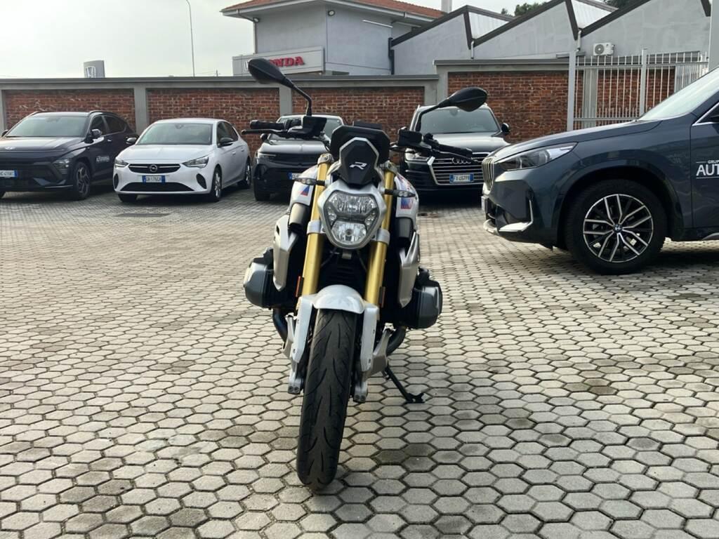 R 1250 R