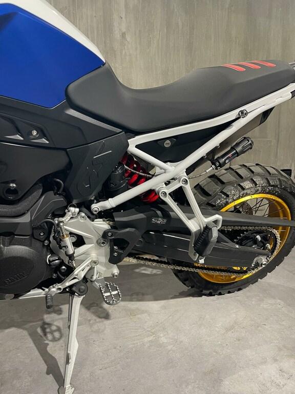 F 900 GS