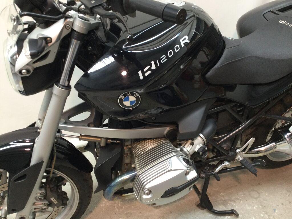 R 1200 R