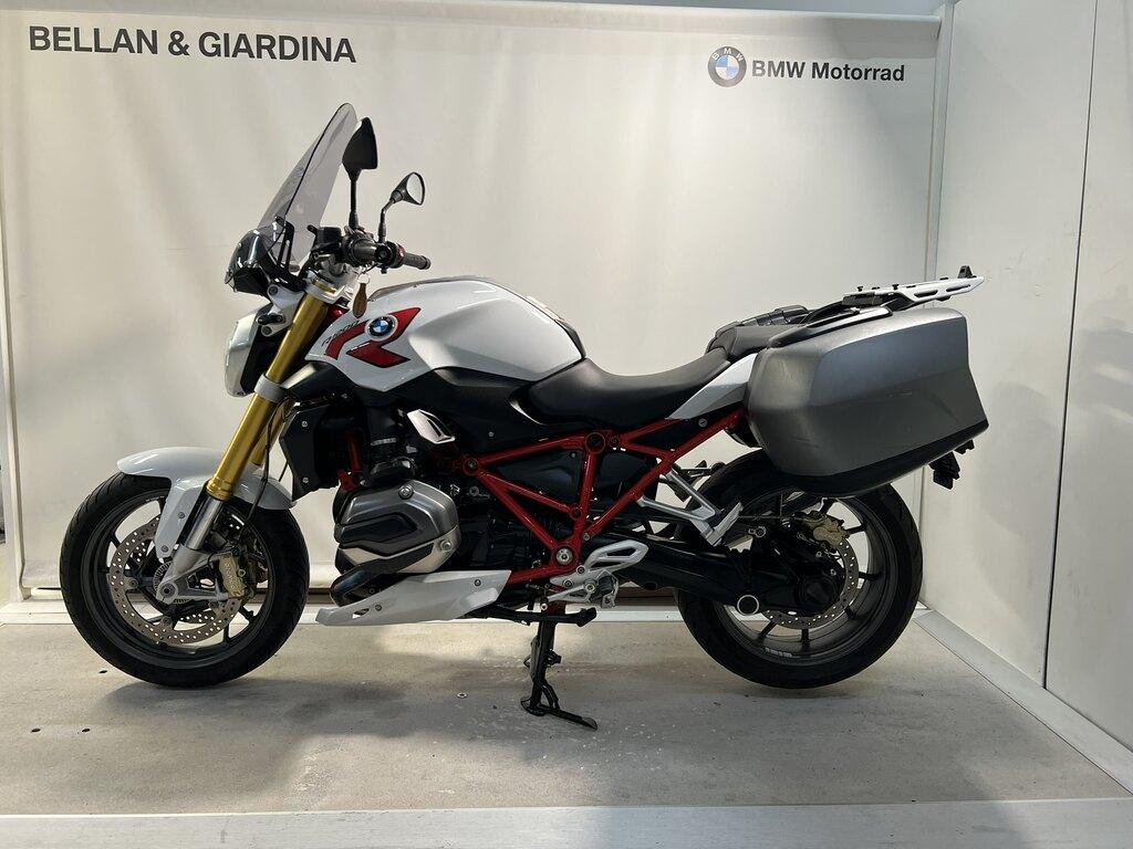 R 1200 R