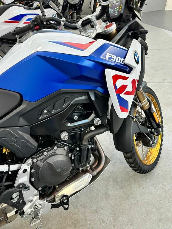 F 900 GS