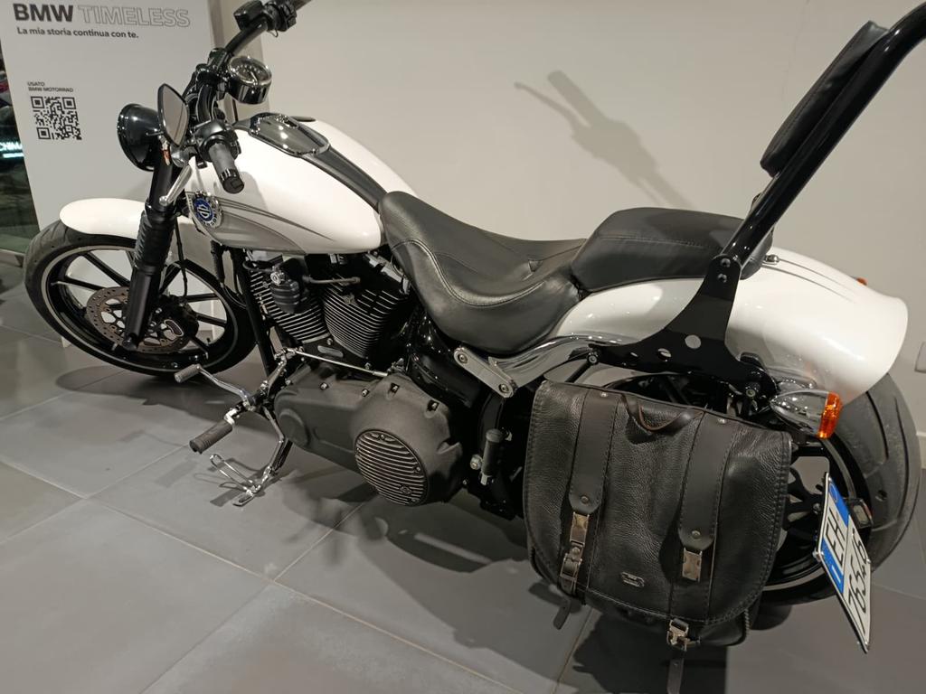 SOFTAIL 1690 BREAKOUT