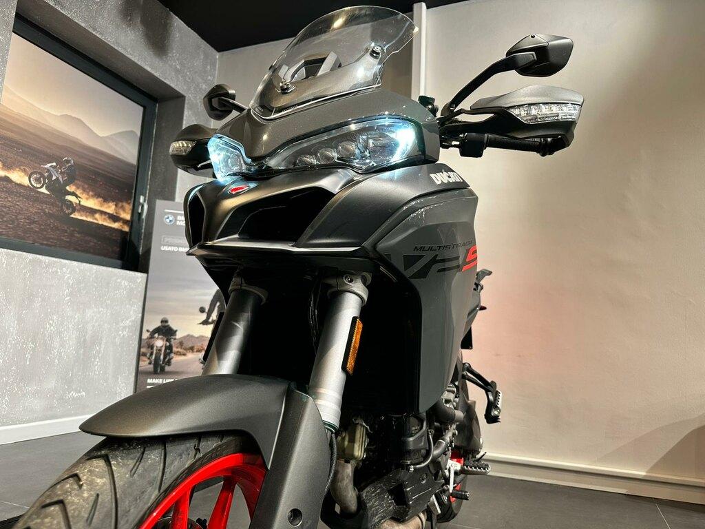 MULTISTRADA V2
