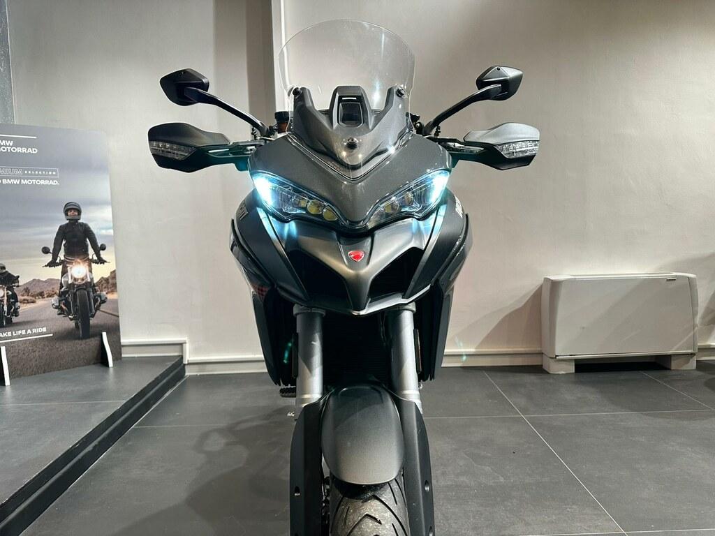 MULTISTRADA V2