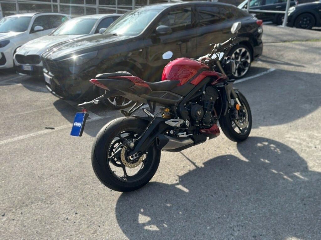 STREET TRIPLE 765