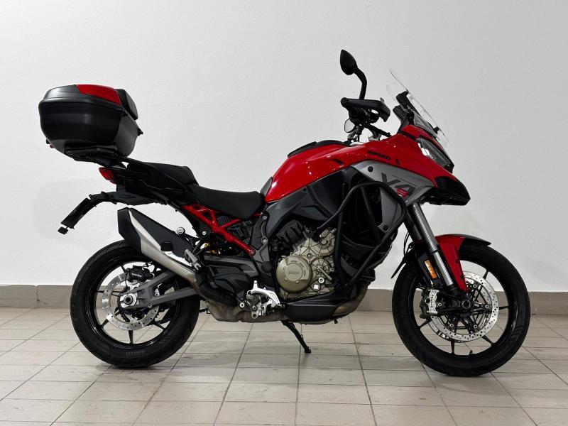 MULTISTRADA V4