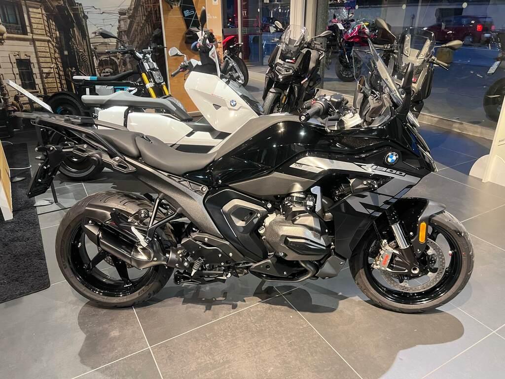 R 1300 RS