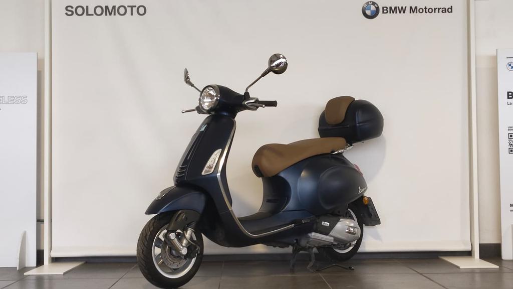 VESPA PRIMAVERA 125