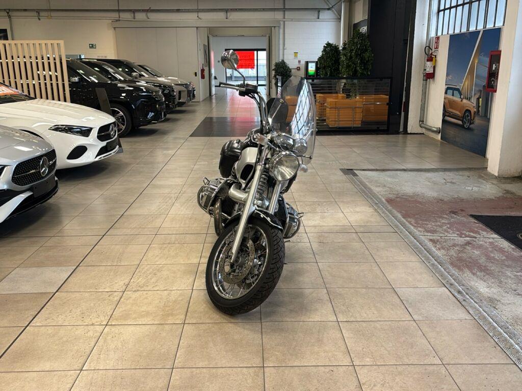 R 1200 C
