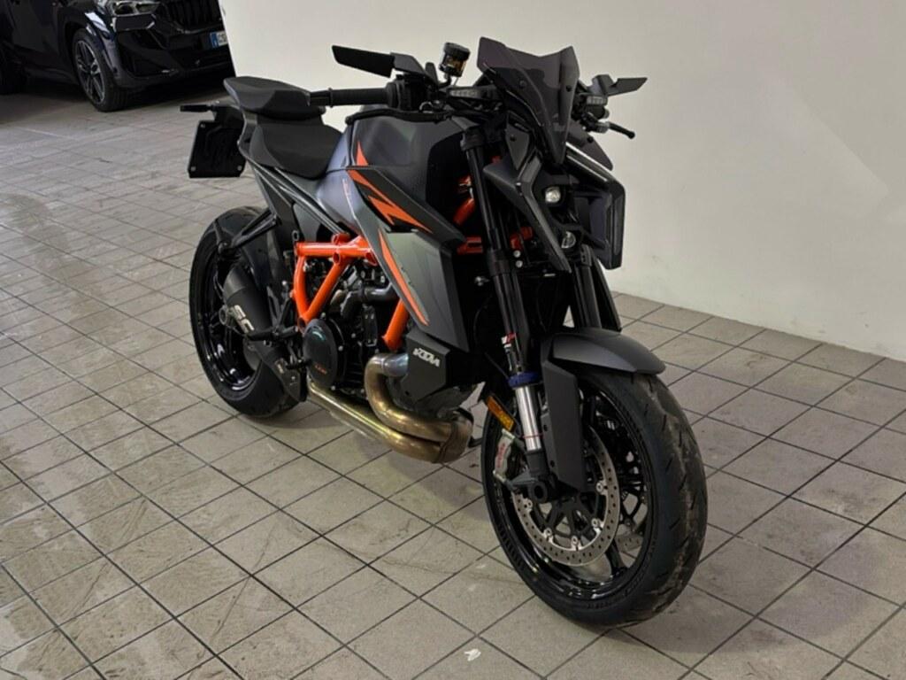 1390 SUPER DUKE