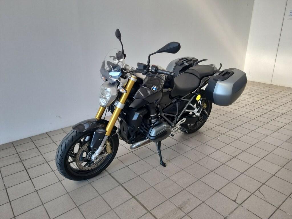 R 1200 R