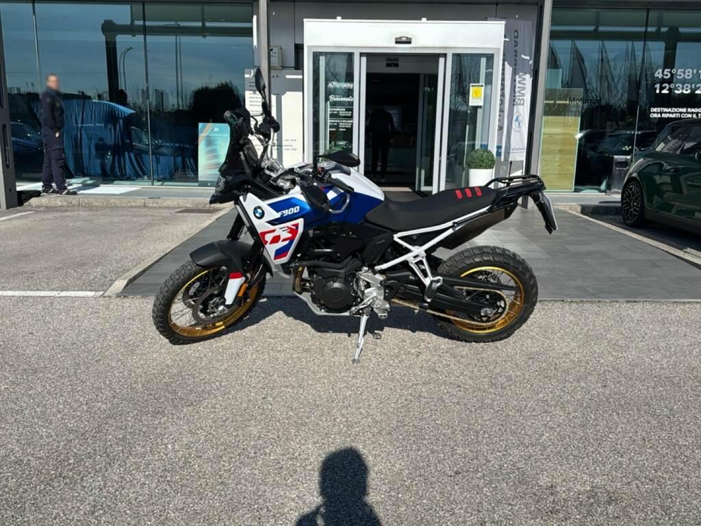 F 900 GS