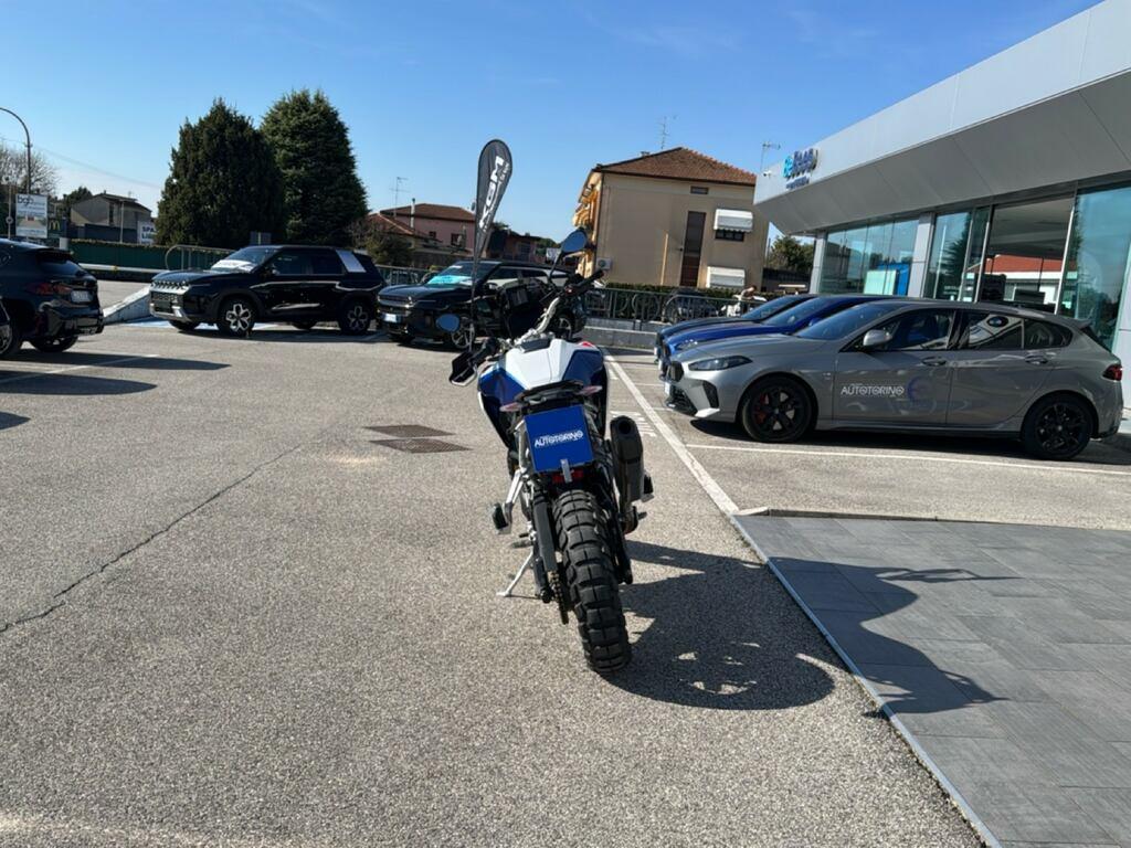 F 900 GS
