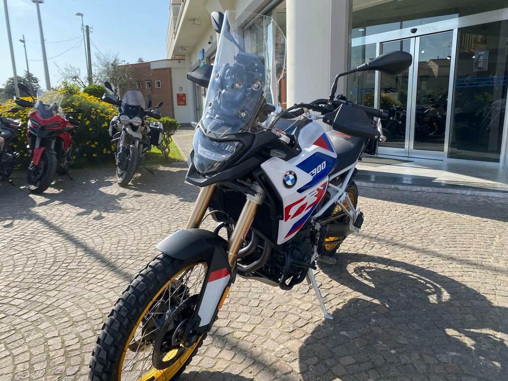 F 900 GS
