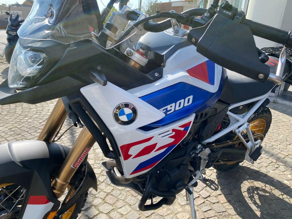 F 900 GS