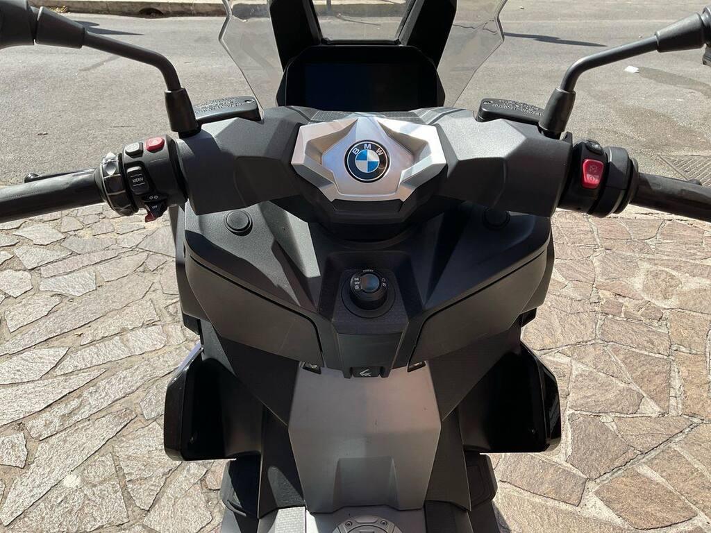 C 400 X