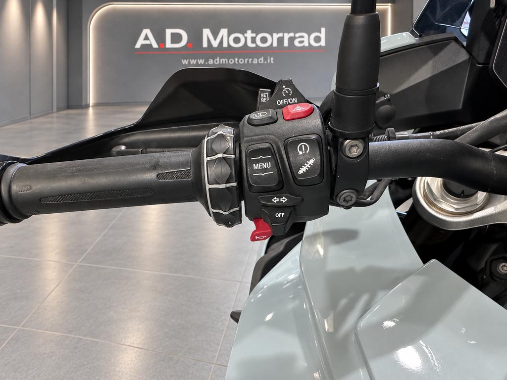 S 1000 XR