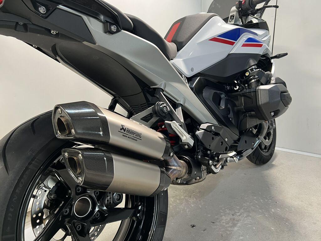 R 1300 RS