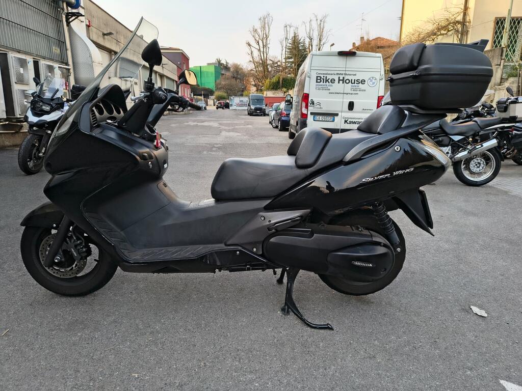 SILVERWING 400