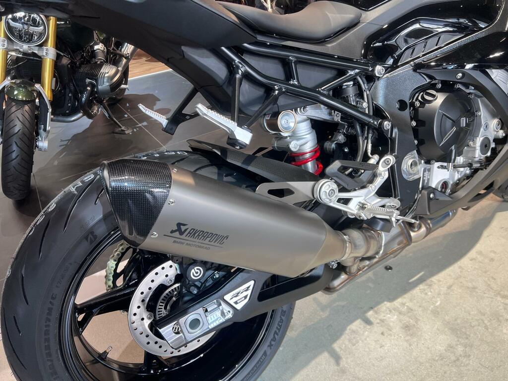 S 1000 RR