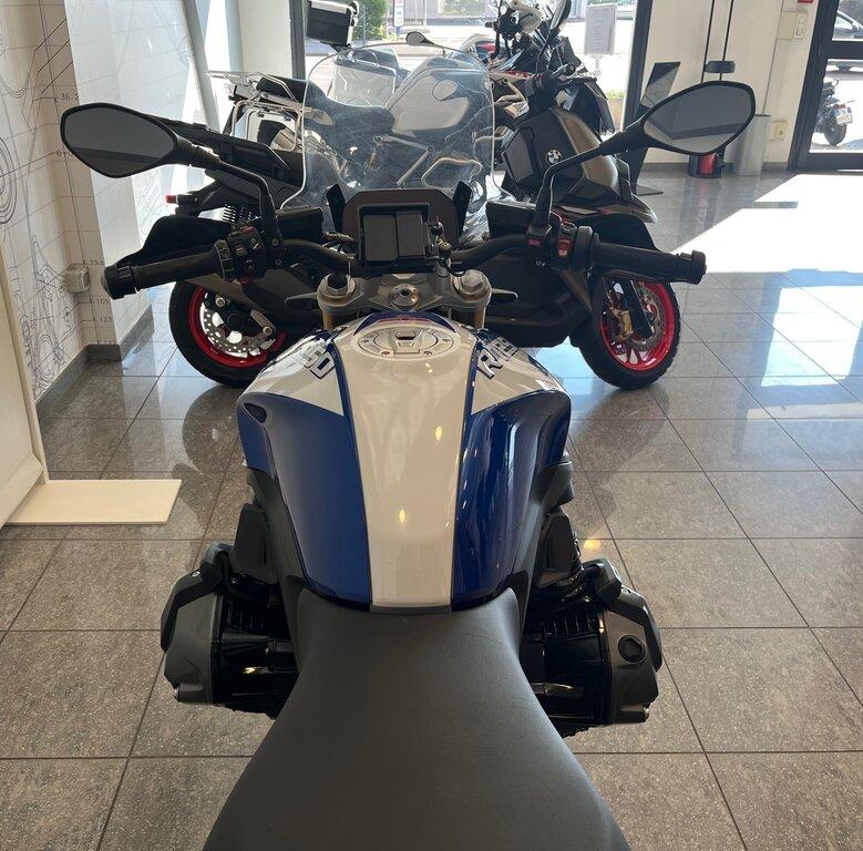 R 1250 R