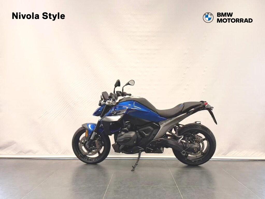 R 1300 R