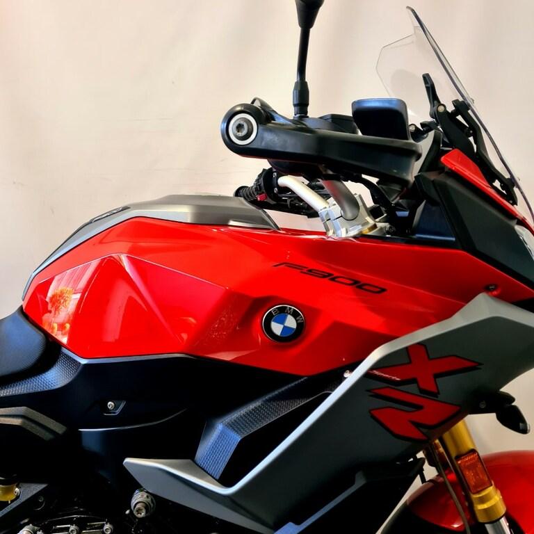 F 900 XR